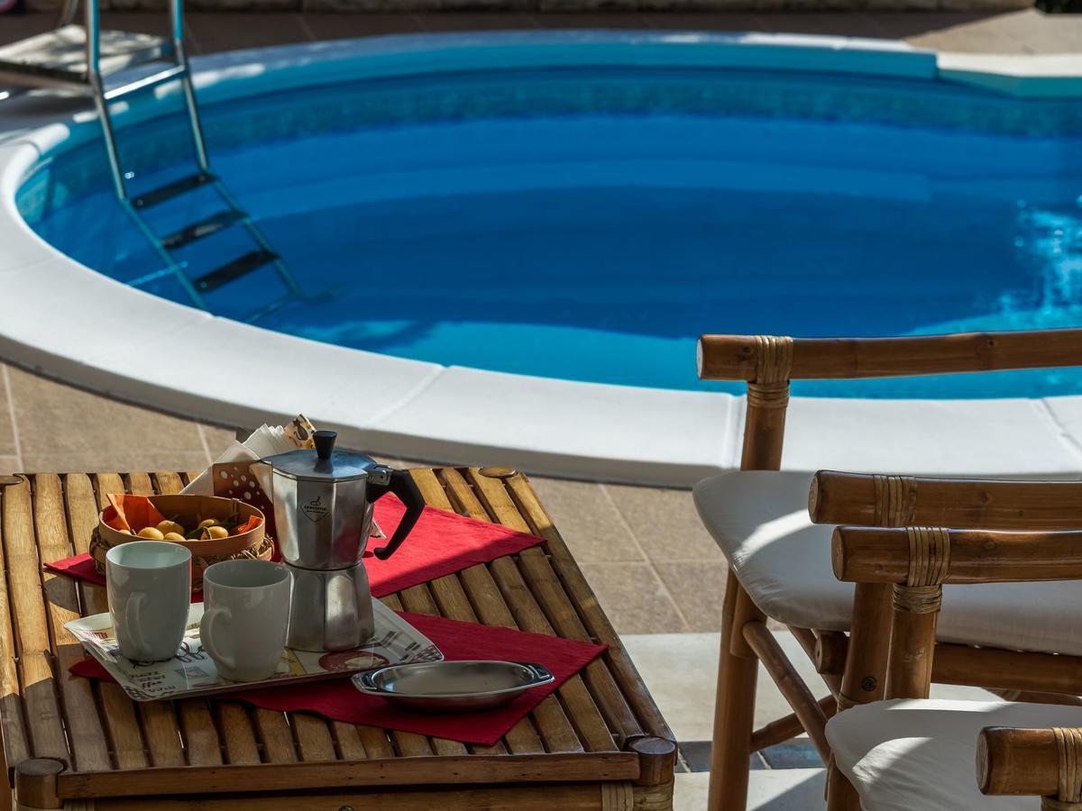 Spacious Holiday Home In Molat With Pool Brgulje 외부 사진